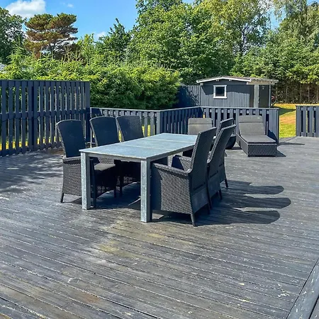 3 Bedroom In *